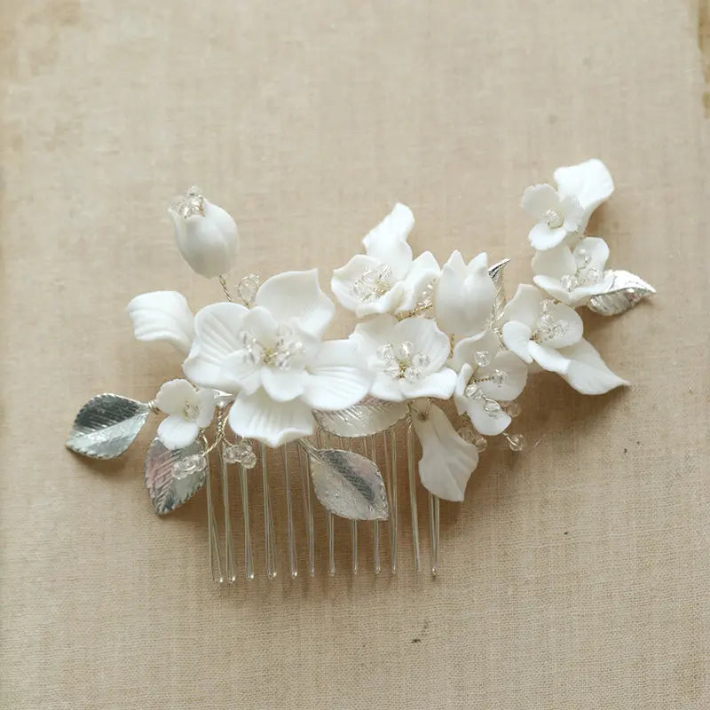New Arrival Exquisite White Ceramic Flower Bridal Hair Comb Earring Set Handmade Wedding Hair Accessories Pearl Crystal Alloy