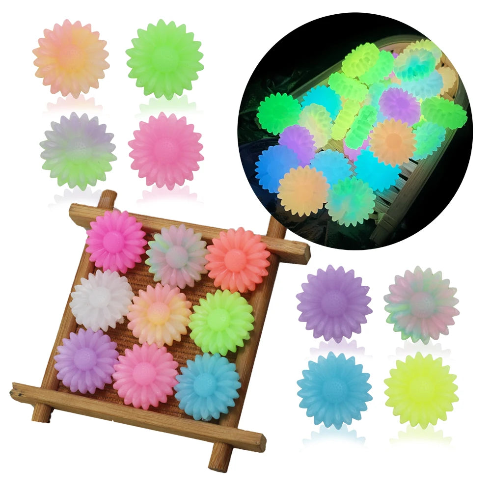 Wholesale SYBBeads 22MM Daisy Flower Food Grade Silicone Beads Luminous Bracelet Pens Rose Focal Bead Glow-in-the-Dark Teething