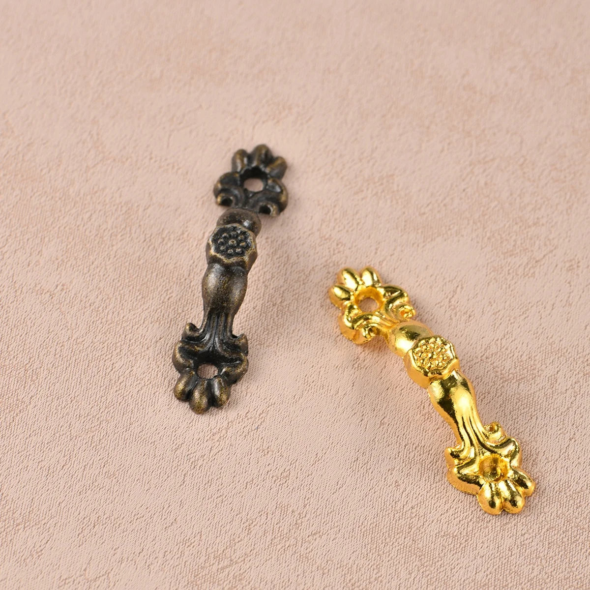 Vintage Bronze Mini Drawer Handles Antique Jewelry Box Pulls Decorative Cabinet Hardware for Kitchen Gift Packaging Accessories