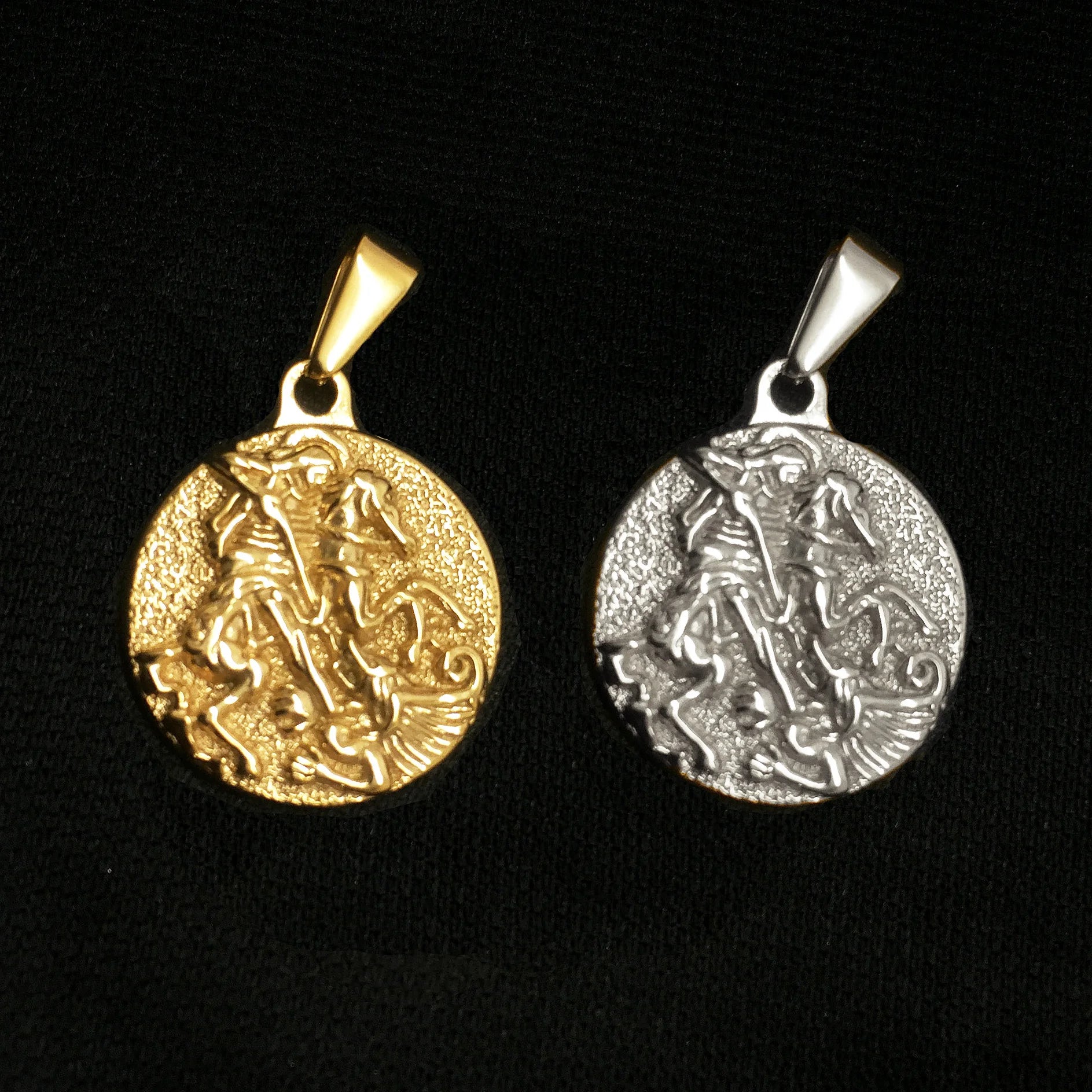 Antique St George Pendant 20mm Roman Soldier Medallion Charm Stainless Steel Men Religious George Pendant Necklace