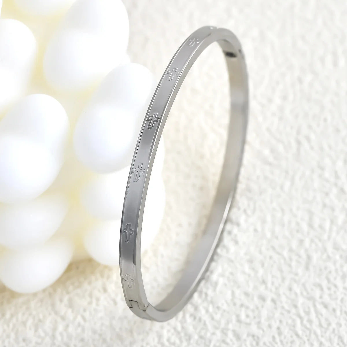 MECYLIFE Christian Stainless Steel Bangle Women Fashion Religious Cross Bracelet 4mm Bangle