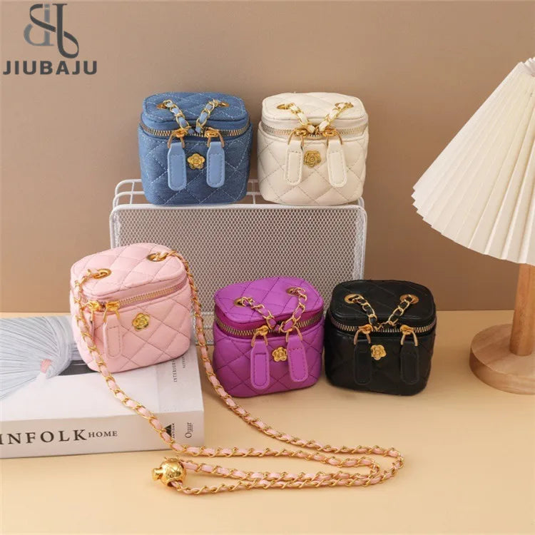 New Mini Lingge Chain Small Bag Women's Fashion One Shoulder Crossbody Bag Girls Small Square Bag Box