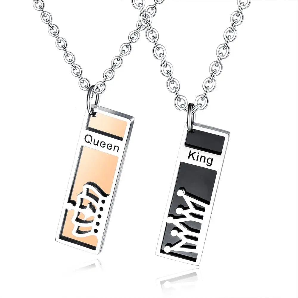 Wholesale Beautiful Romantic Crown Necklace Stainless Steel King Queen Lovers Pendant Classic Style Valentine's Day Gift