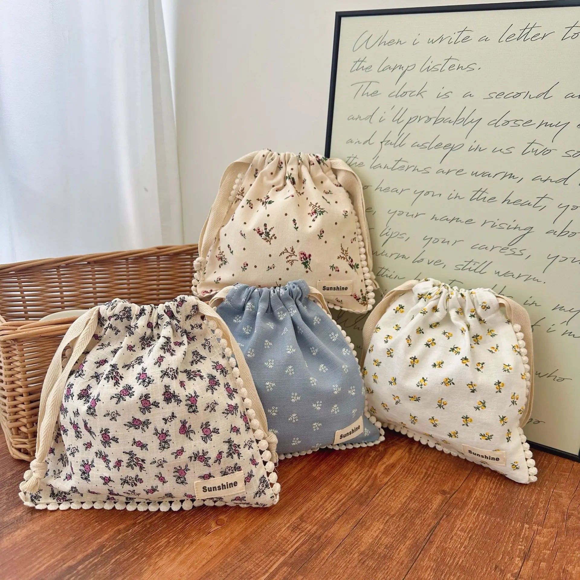 Eco-friendly Floral Drawstring Cosmetic Bag Dust Prevention Cotton Fabric Bundle Pocket Storage Bags with Lace Gift Pouch