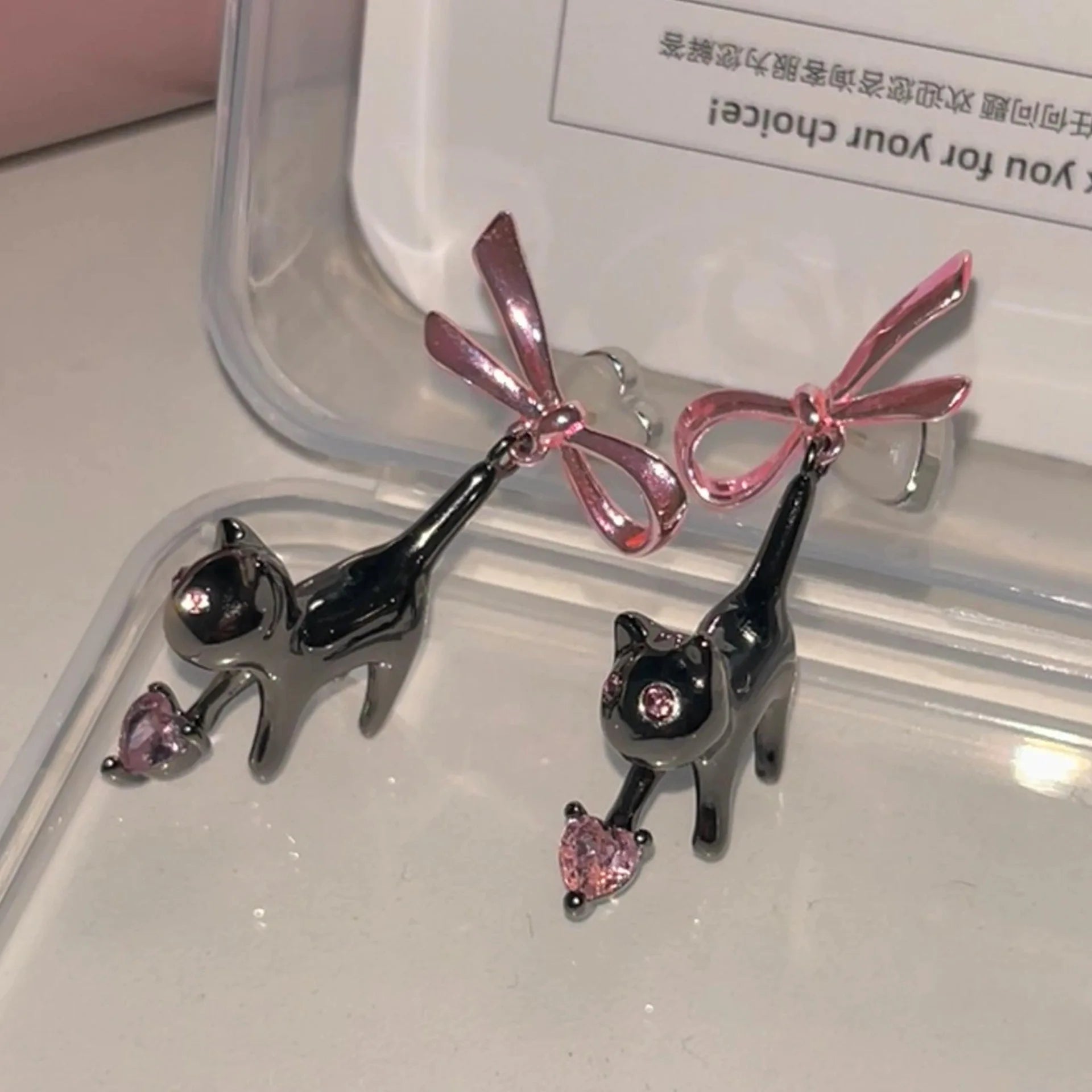2023 New Design Cute Animal Jewelry Zircon Cat Earrings Black Cat pink Bow Earring for Girls