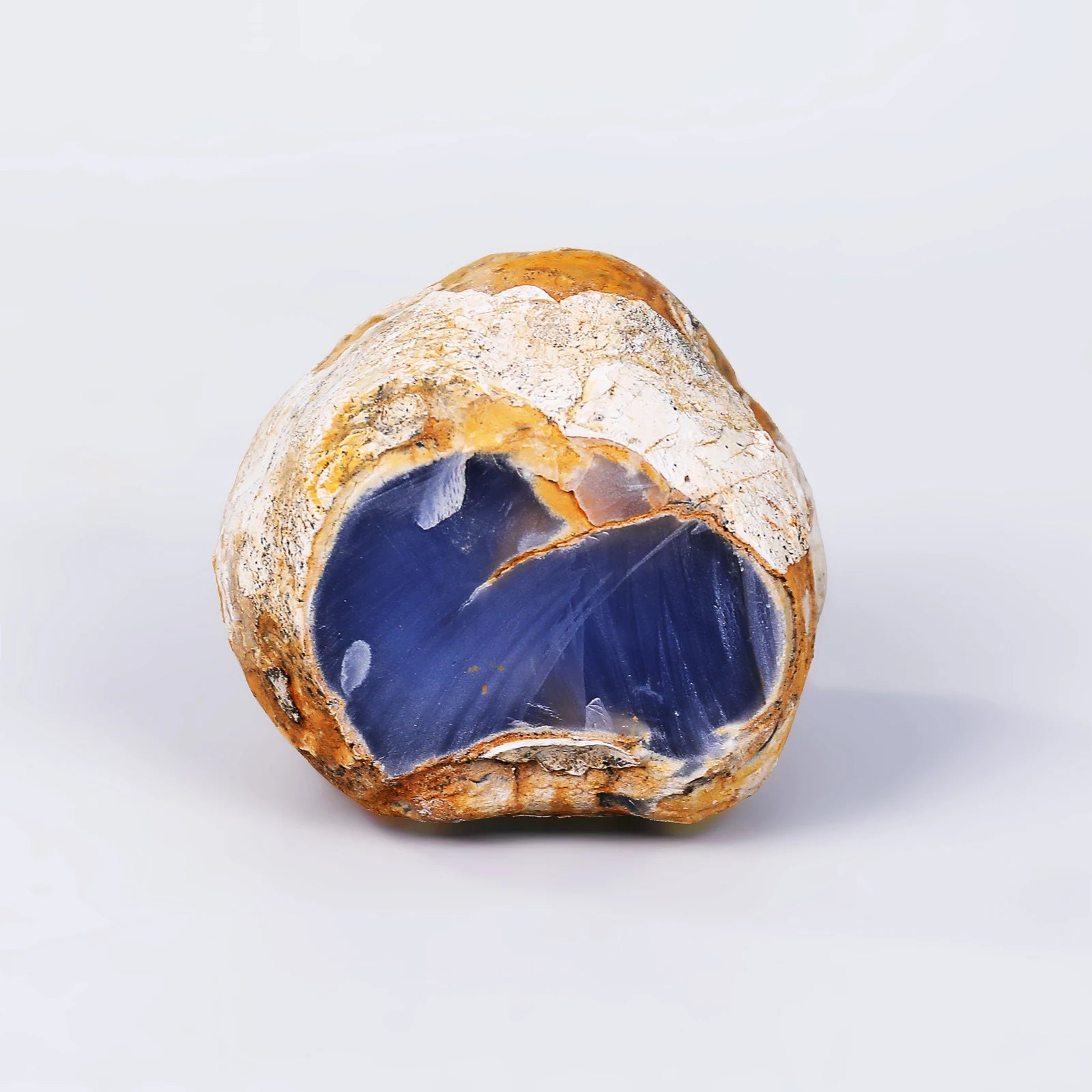 Wholesale Polished Blue Chalcedony Agate Natural Crystal Gemstone Love-Themed Jewelry Making Red Jasper Other Crystal Crafts