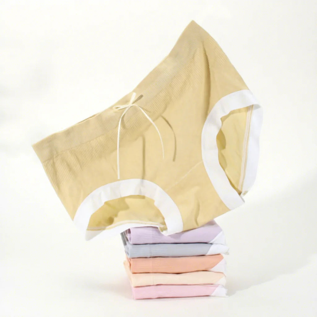 Comfortable and Sweet High Elasticity Lightweight and Thin Breathable Hip Lifting Women's Triangle Panties
