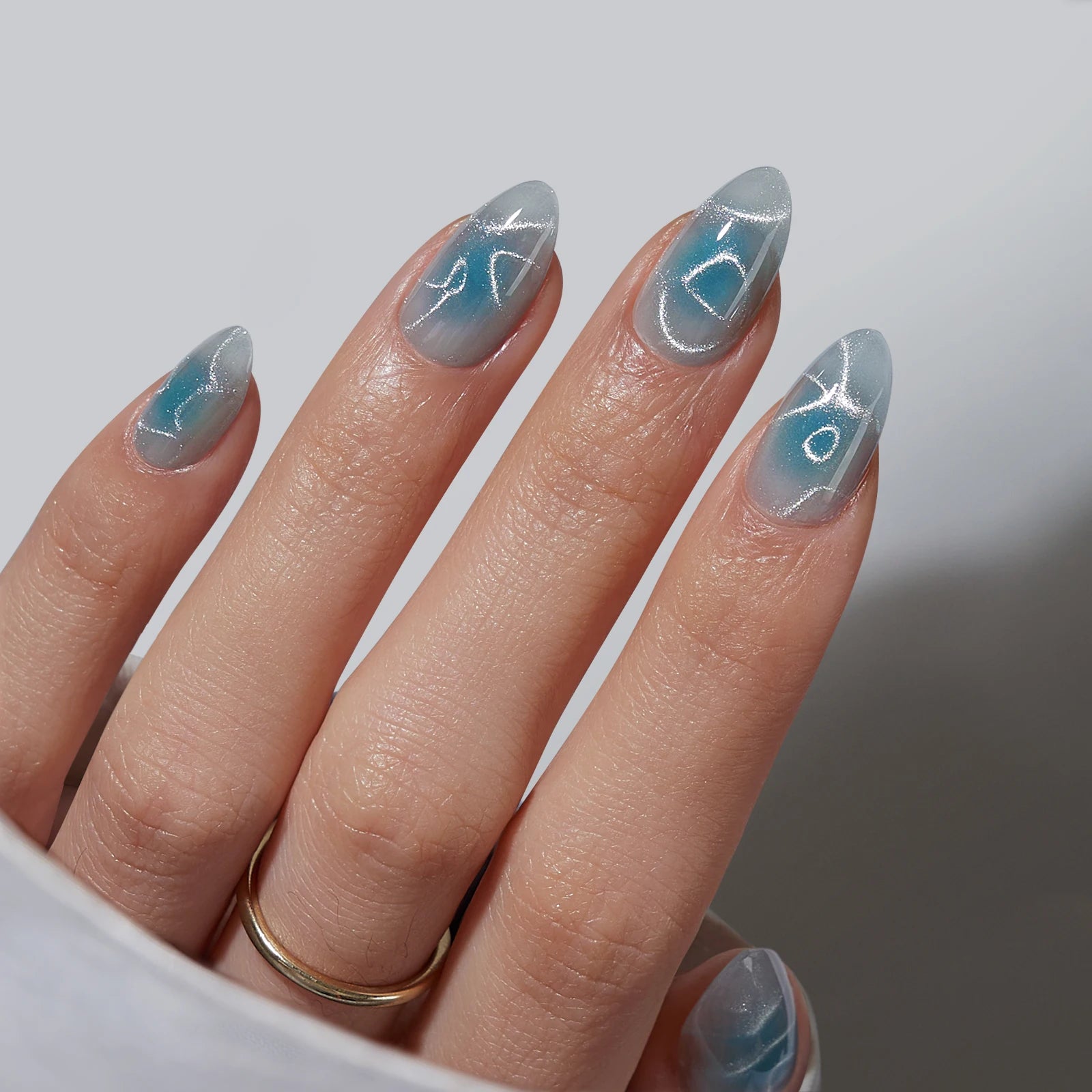 BTArtbox Blue Ombre Glitter Summer Luxury Press on Nail Bulk Wholesale Short Almond Soft Gel Hand Made Fake False Nails Press on