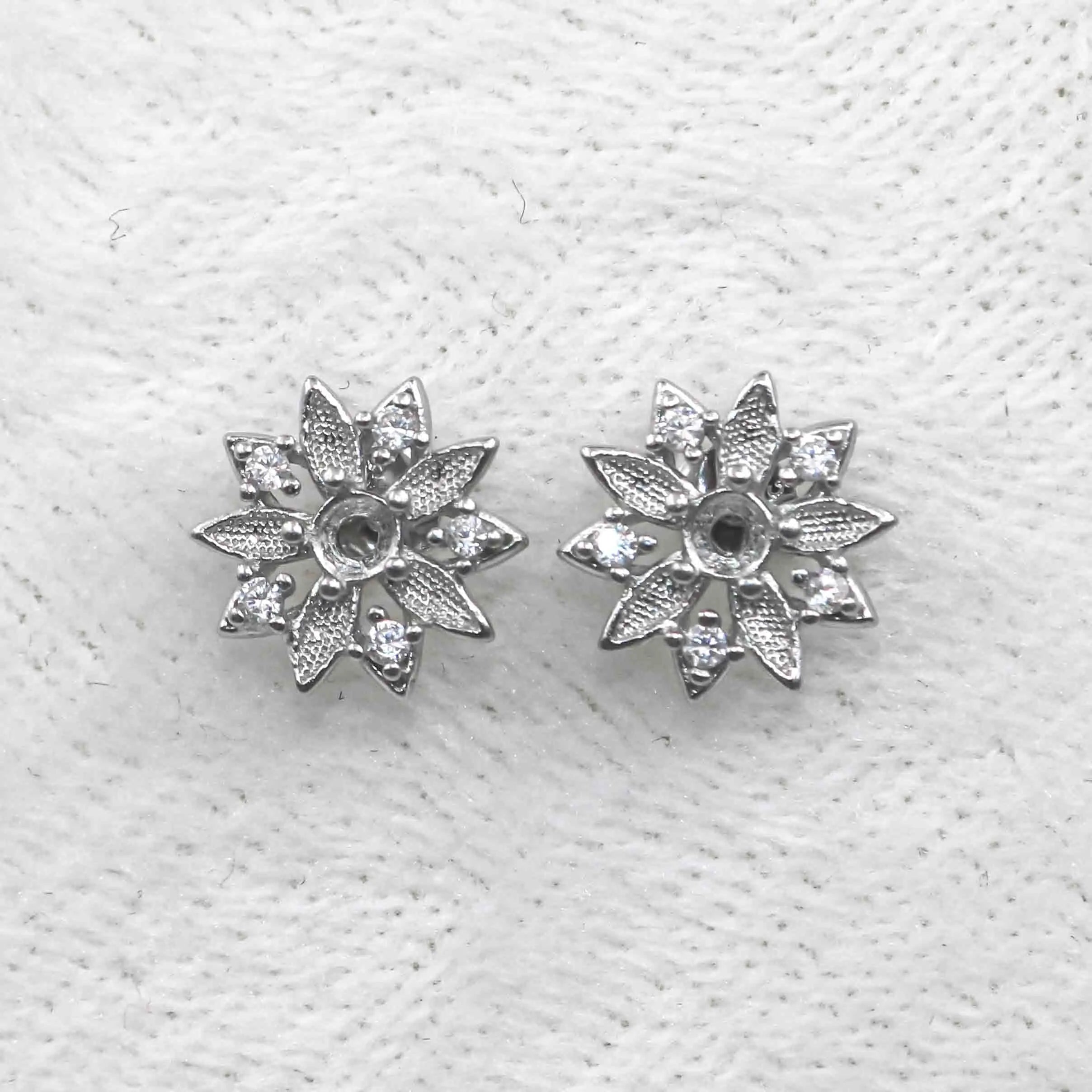 Sterling Silver 3*3mm Semi Mount Stud Earrings Empty Support Blank Claws Setting S925 Base Without Center Stone for DIY Inlay