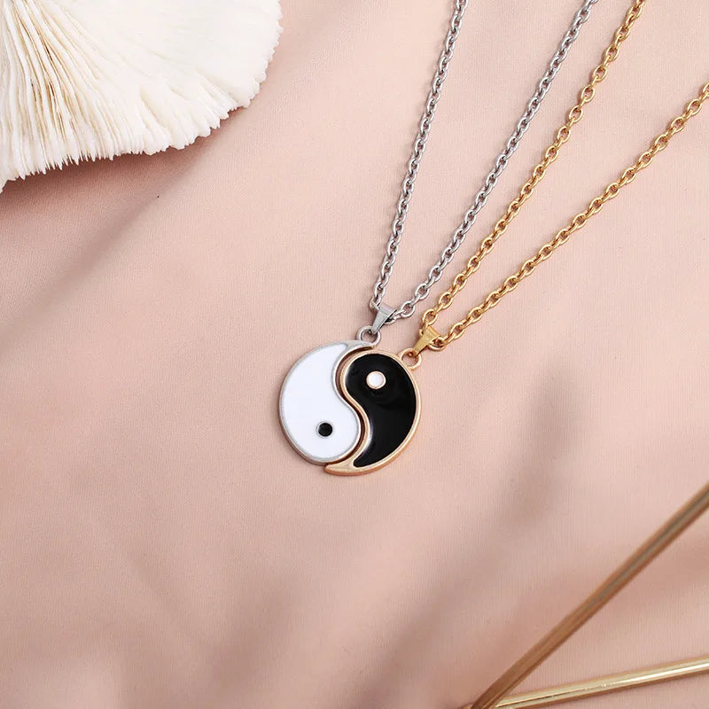 2 Piece Best Friend Friendship Enamel Puzzle Tai Chi Ying and Yang Pendant Necklace Set for Couple