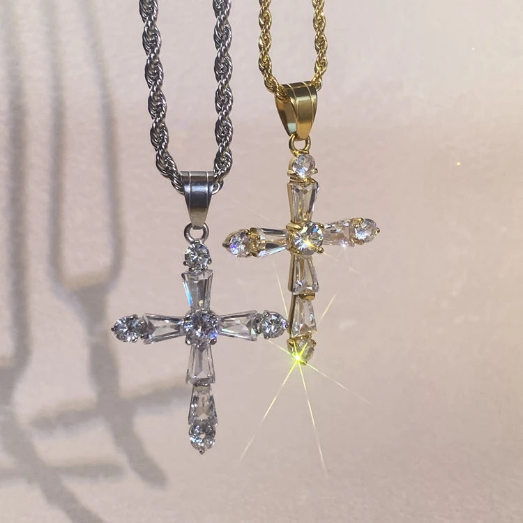 Fashion Fine Gold Non Tarnish Religious Silver Jewelry Stainless Steel Iced Out Cross Necklace 18k Gold Cross Pendant Necklace