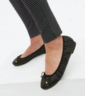 Fashion Beautiful Woman China Ladies Closed Toe Good Walking Shoes Flats Shoes Online