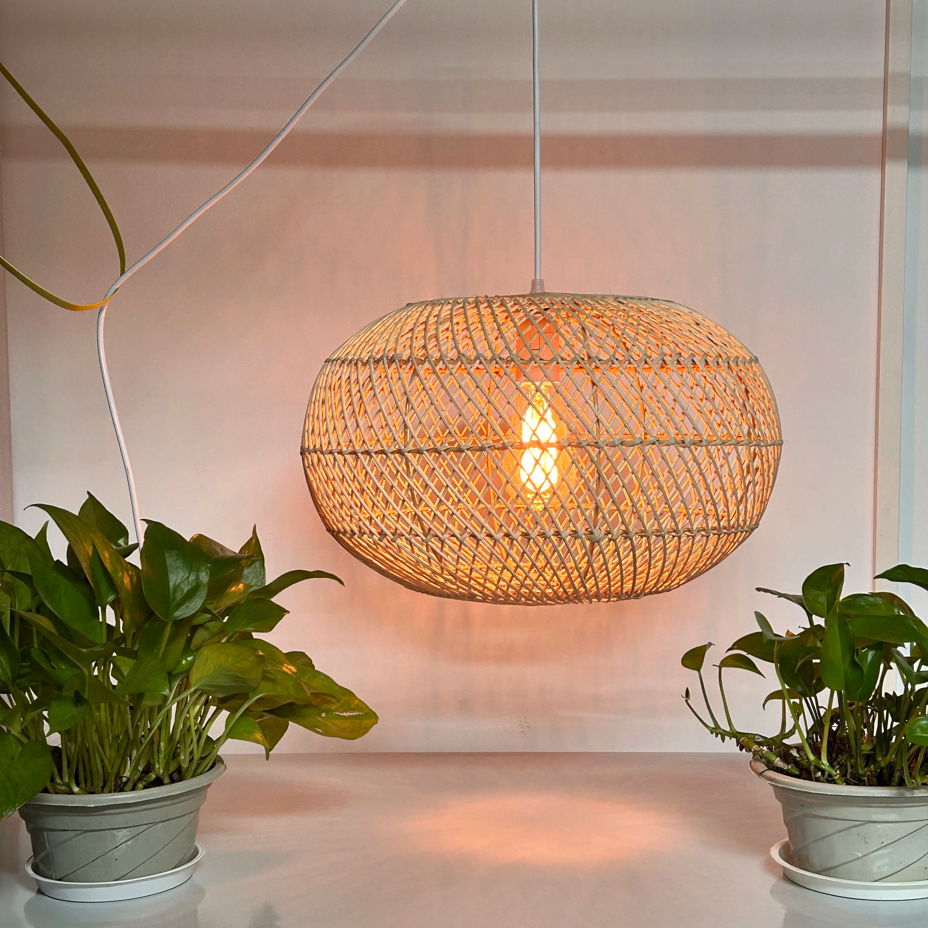 Natural Handmade Woven Rattan Bamboo Pendant Lamp E27 Chandelier Lamp Shades Decor Living Room Hotel Elegant Hanging Design
