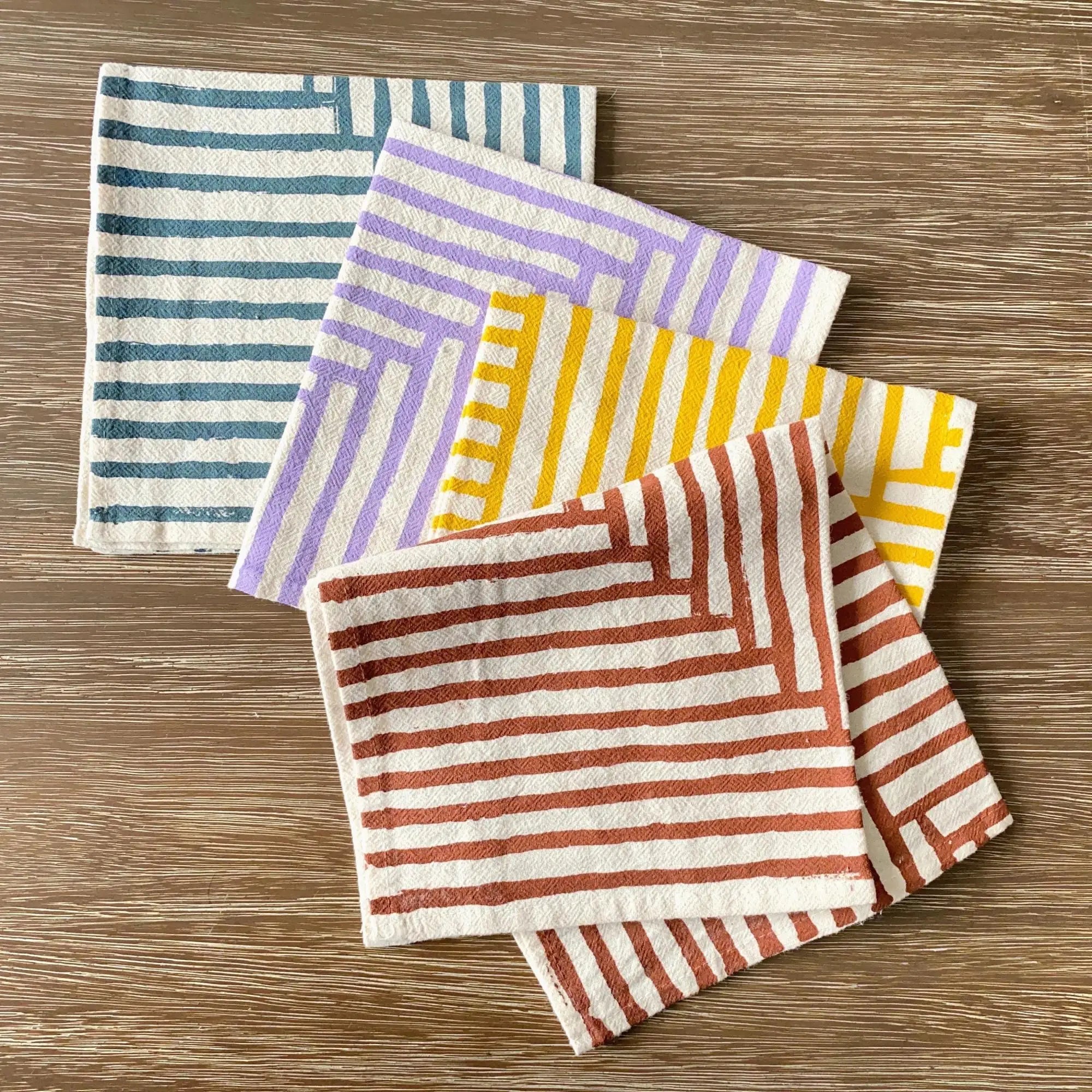 Colorful Striped Linen Table Mat Customizable Colors Yellow Red purple Green Reusable Suitable for Home