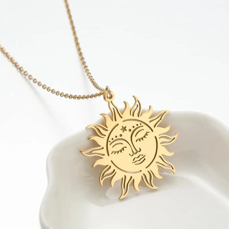 Non Tarnish Silver 18K Gold Plated Stainless Steel Sunshine Sun Pendant Necklace Jewelry for Women