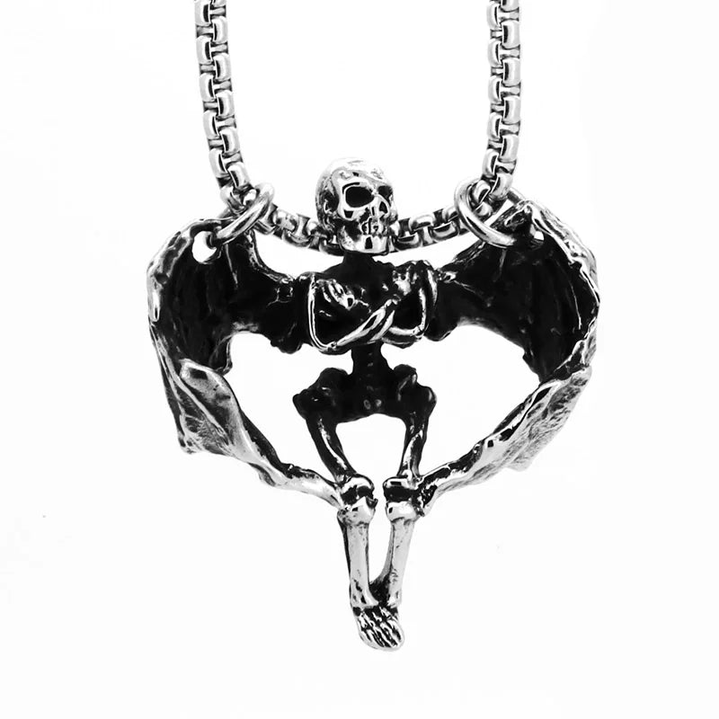 SS8-1171P 2023 New Special Design Stainless Steel Skull Skeleton Wing Pendant Exquisite Punk Hip Hop Retro Jewelry for Men Gift