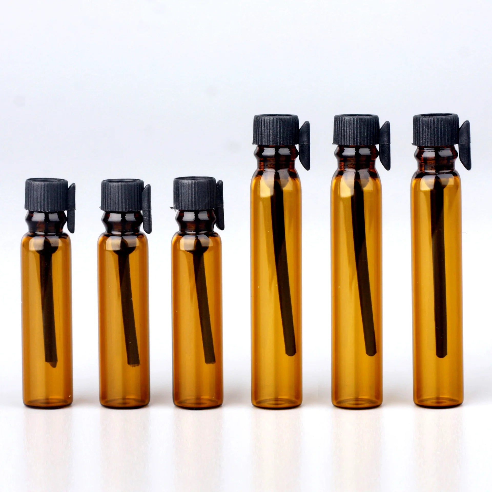 1ML 2ML Leak Proof Dropper Empty Small Glass Perfume Samples Mini Bottle Vials with Screen Printed Simple Paper Card Package