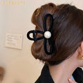 French Elegant Black Hair Accessories Velvet Pearl Hair Claw Clips Flower Petal Shape Vintage Graceful Women Hair Clips