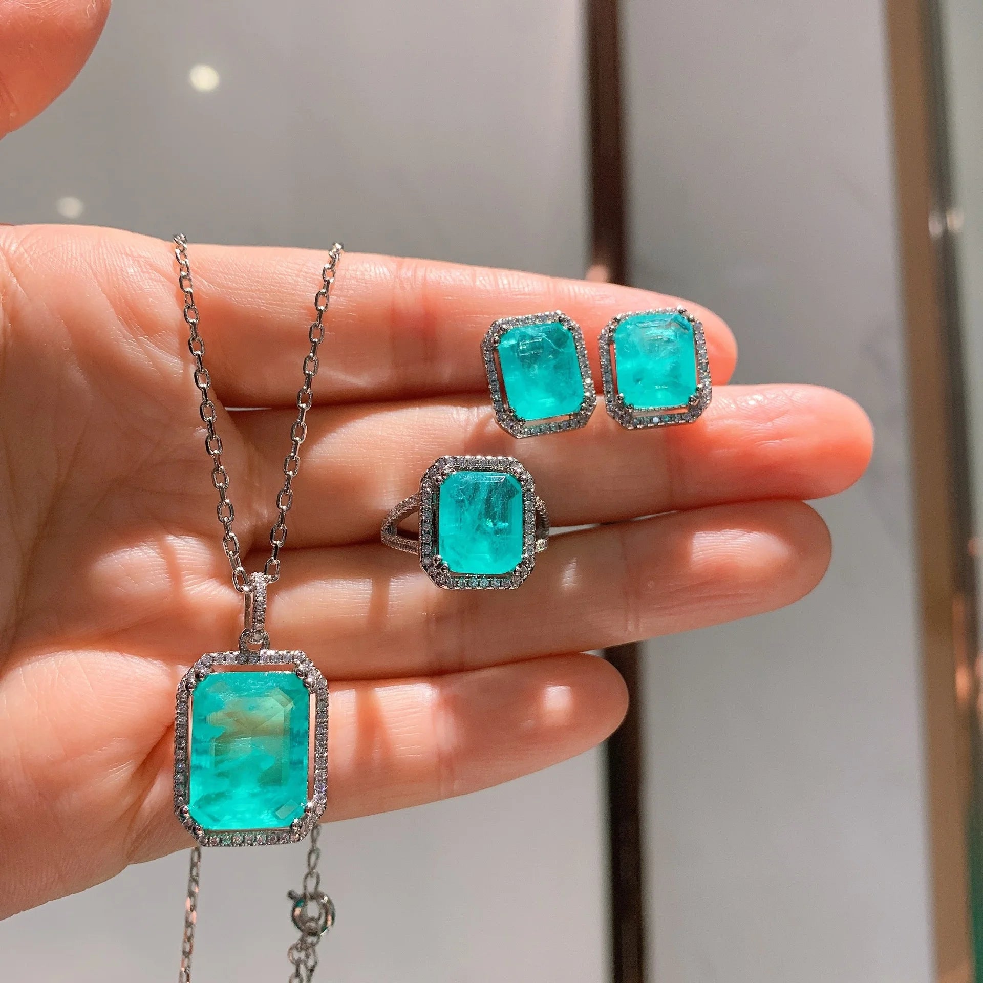 Elegant 18k Gold Plated Square Blue Crystal Necklace Ear Stud Ring Set Wedding Party Gift Shiny Diamond Bridal Jewelry Set Women