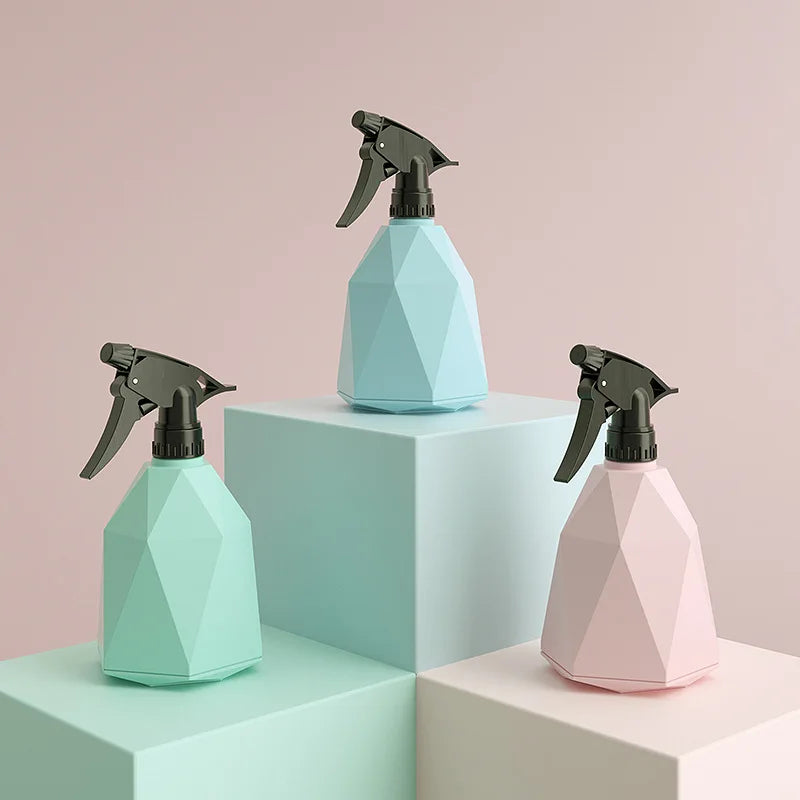 Manufacturers Custom 600ml Candy Colored Small Household Flower Watering Can Pressure Type Watering Sprayer Bottle