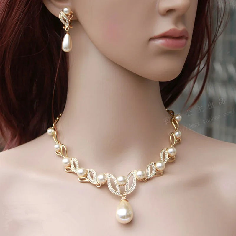 Fashion Christian Bridal Beads Zircon 18K Gold Plated Wedding Party Classy Pearl Earring and Necklace Jewelry Sets for Women