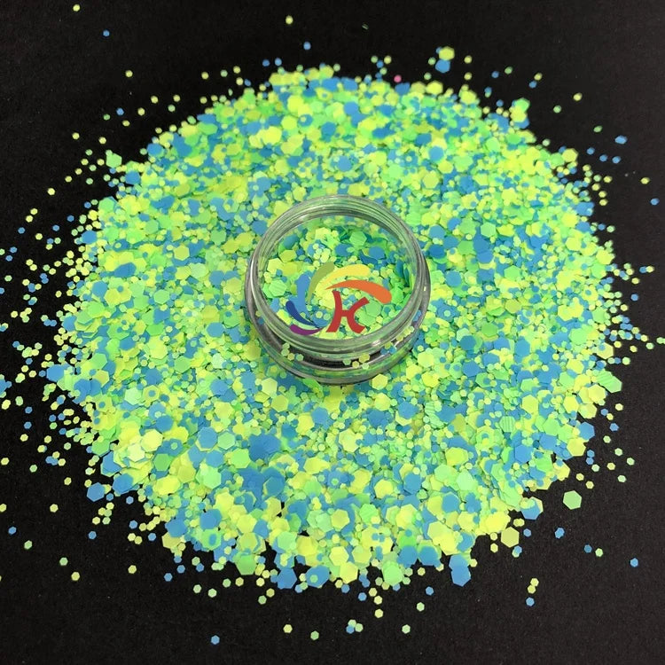 Hot Sale Polyester Confetti Neon Glitter Wholesale Fluorescent Chunky Mixed Glitter for Crafts Christmas Decorations