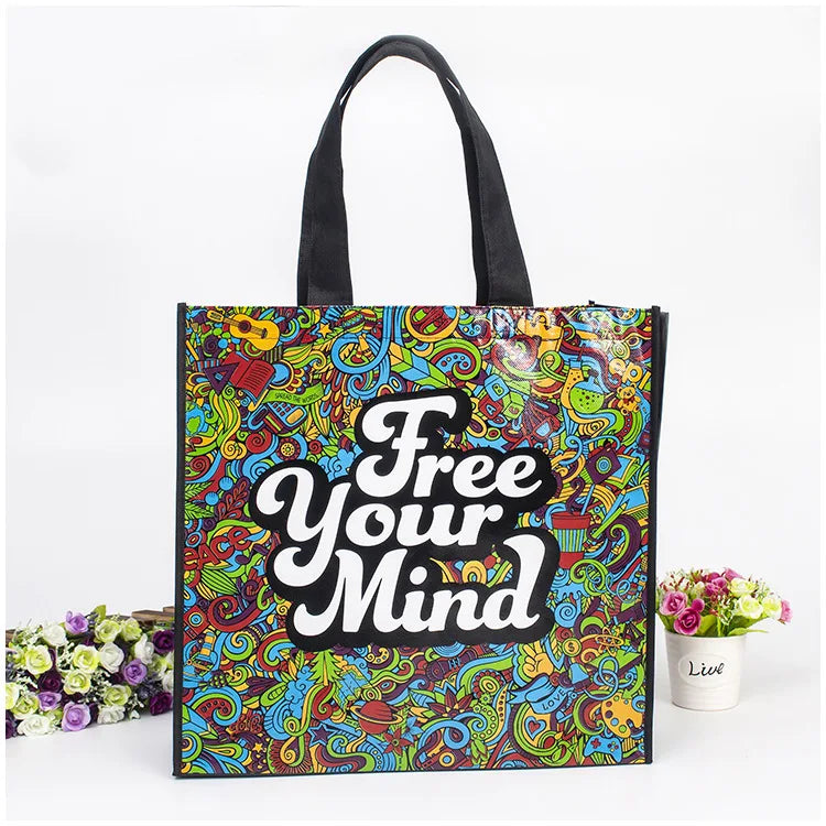 Customized Design Full Color Printing Durable Non Woven Shopping Bag with Heat Transfer Medium Size Holographic Shoulder Strap