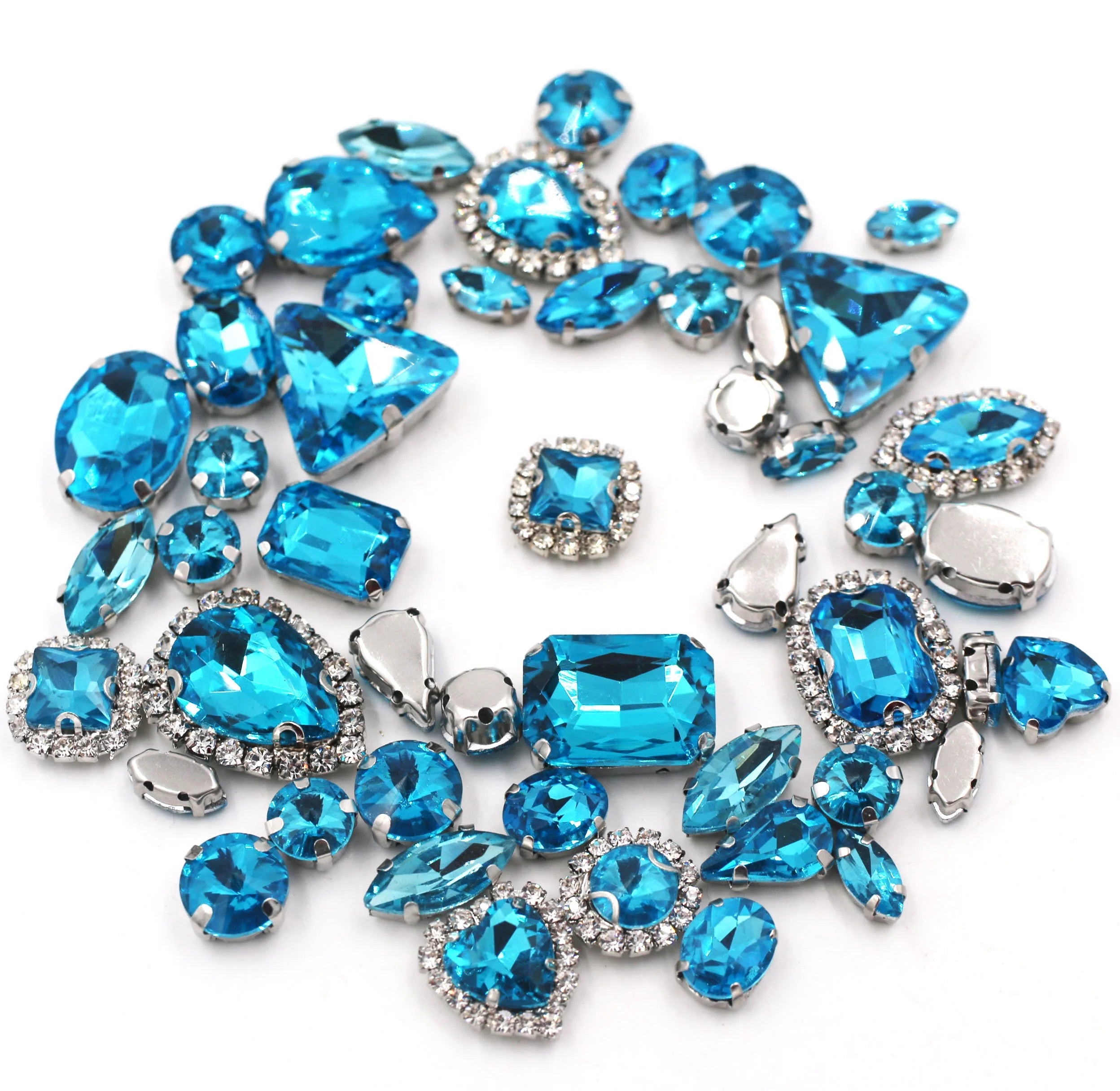 Wholesale 3D Silver Claw Lake Blue Mixed Size Claw Diamond Crystal Buckle Rhinestones Glass Material Sew-On Technique Loose Type
