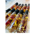 OEM/ODM Moisturizing Vegan Formula Lip Gloss Scent Oils Rose Petals & 24k Gold Lip Oil