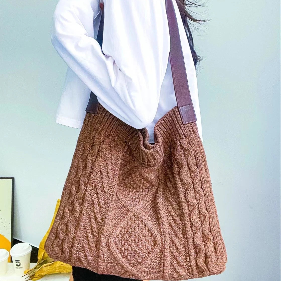 Hot Selling Crochet Bag Retro Knitting Handbag Trendy Tote Woolen Yarn Bags for Ladies With Leather Strap