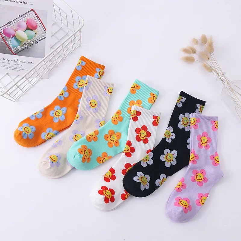 Whale Novelty Cute Sunflowers Socks With Smiles Women Fashion Lovely Cotton Crew Socks for Autumn