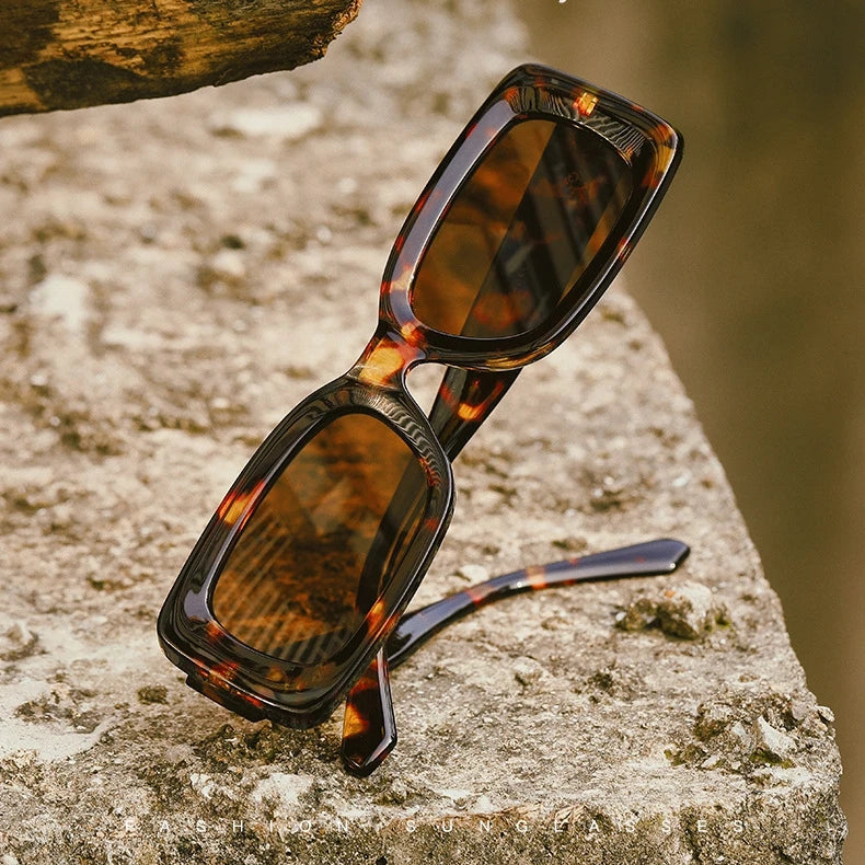 2023 Wholesale Luxury Designer Sunglasses Famous Brand Men Women Summer Driving Fashion Sunglasses