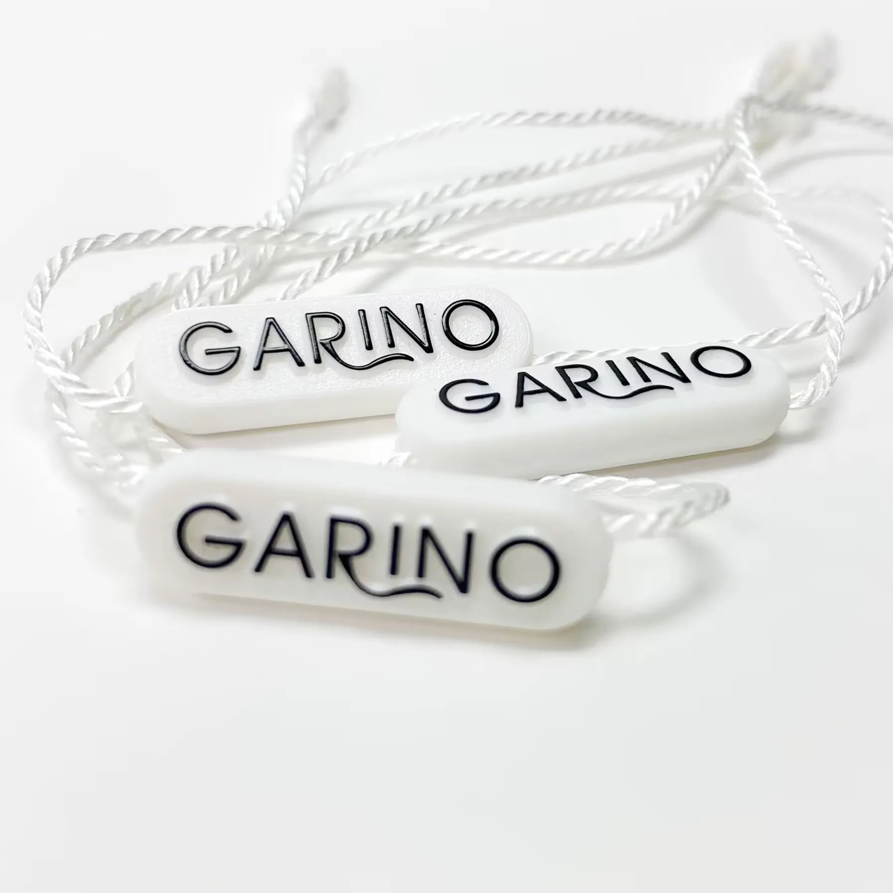 Custom Clear Hang Tag Fastener with Luxury Swing Rope for Clothing and Shoes Plastic Material with Strings