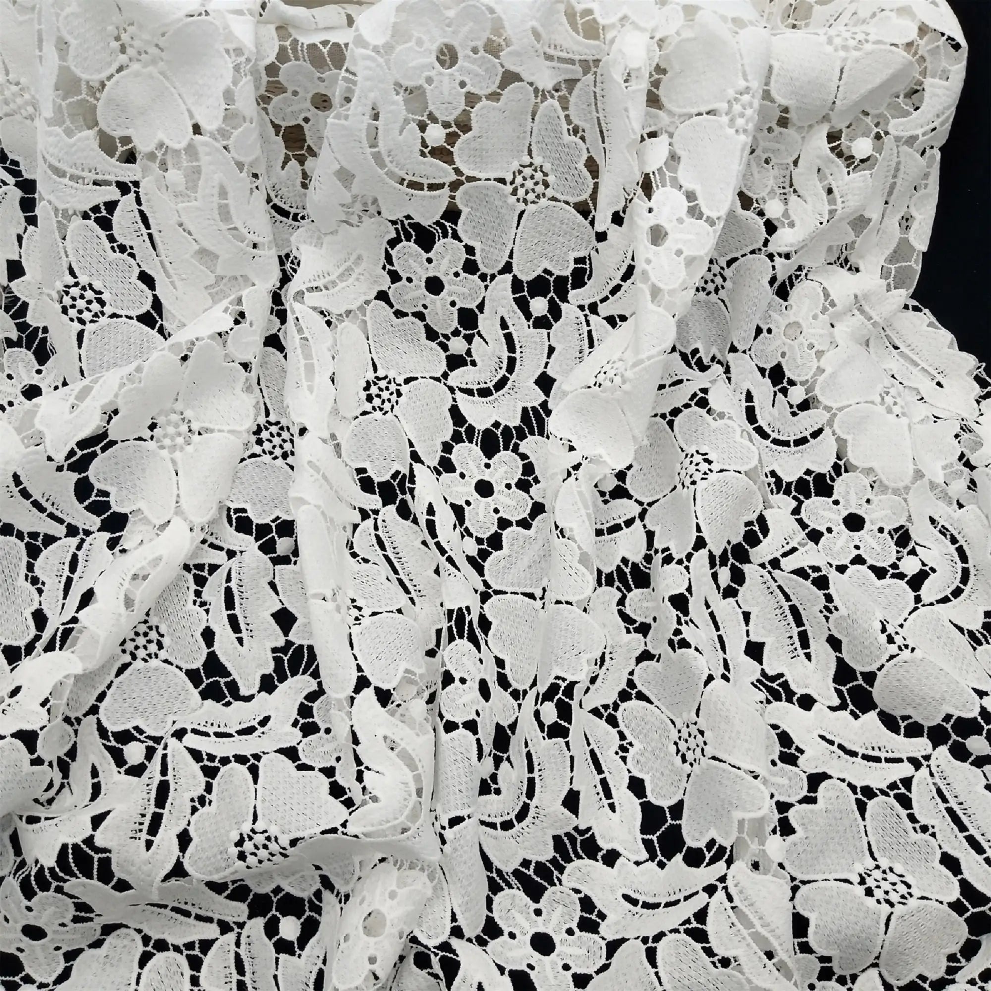 White Floral Guipure Bridal Party Lace Fabric
