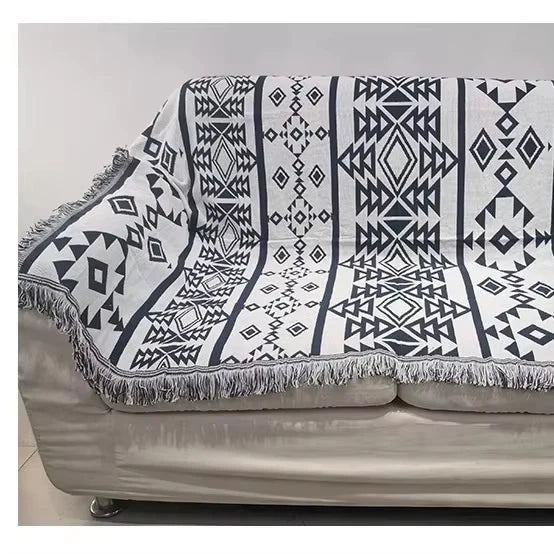 Factory Price Camping Blanket Geometric Tapestry Decoration Sofa Blanket Camping Woven Tassel Soft Blanket