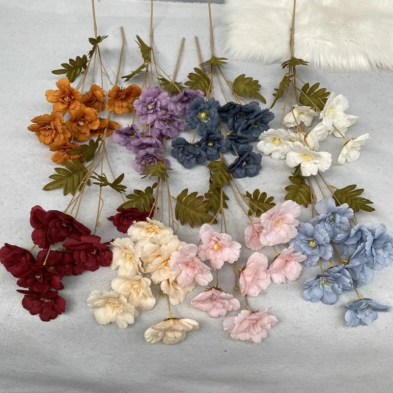 Wholesale 8 Head Silk White Flower Decorative Flower Fake Flower for Wedding