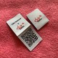 Workable QR Code Sewing on Damask Woven Labelmiddle Fold Scan QR Design Clothing Woven Tags for Neck