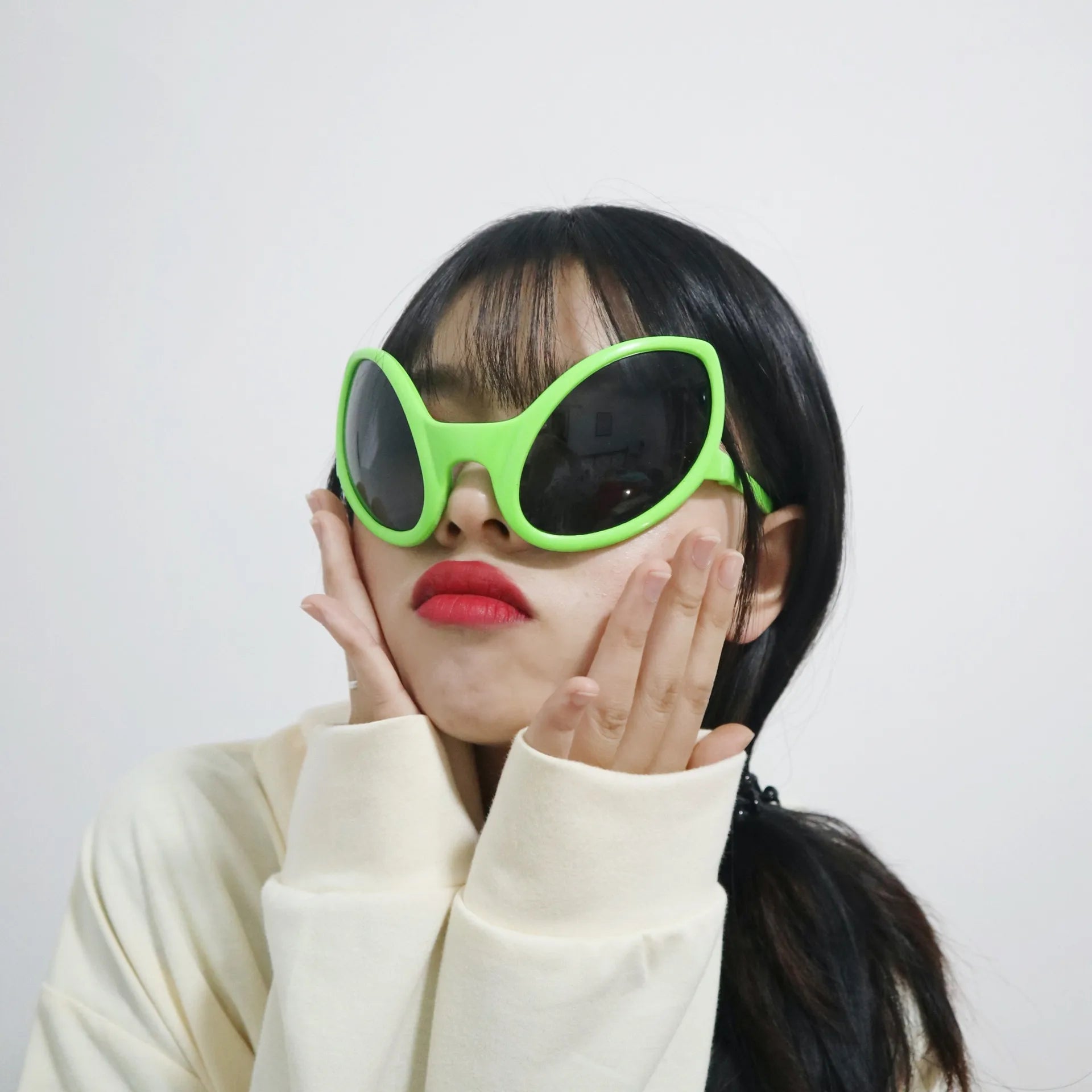 New Arrival Kids Women Girls Cheap 2026 Christmas Novelty Funky INS Big Aliens Shark Crazy Party Glasses