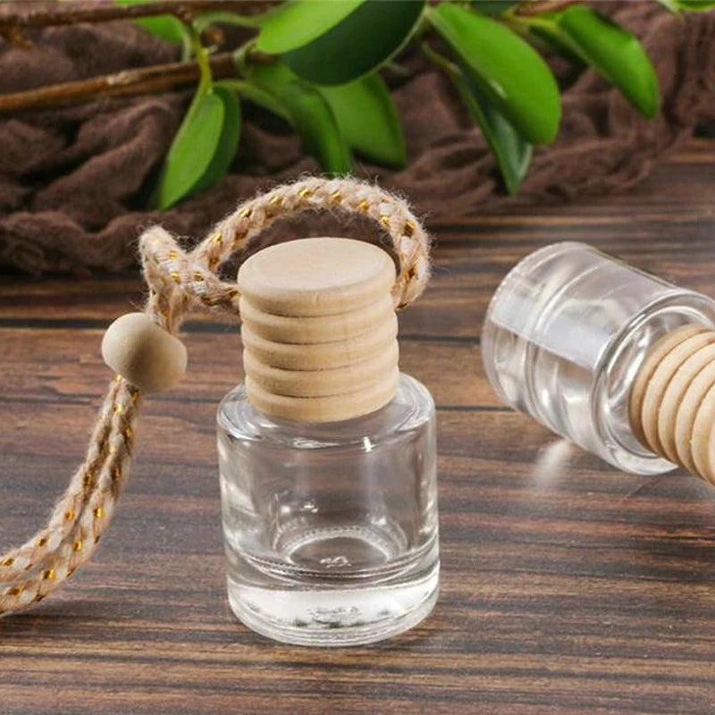 Empty Clear Glass Essential Diffuser Oil Reusable Aromatherapy Fragrance Perfume Pendant 8ml Hanging Car Perfume Diffuser