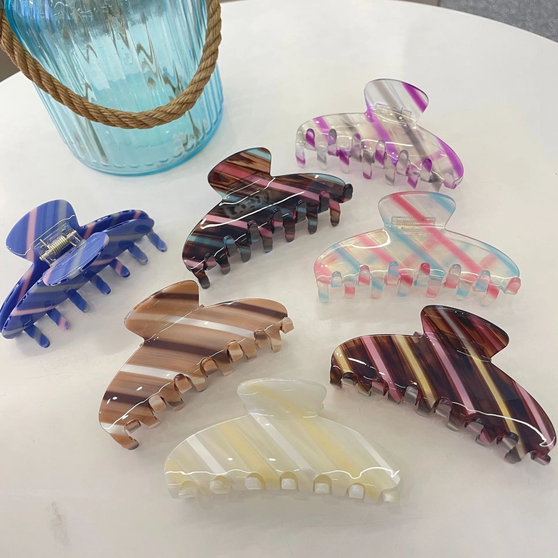 Custom Luxury Korean Acetate Hair Claw Pink Gradient Stripes Acetate Hair Claw Cute Sweet Large Size Claw Clips for Women