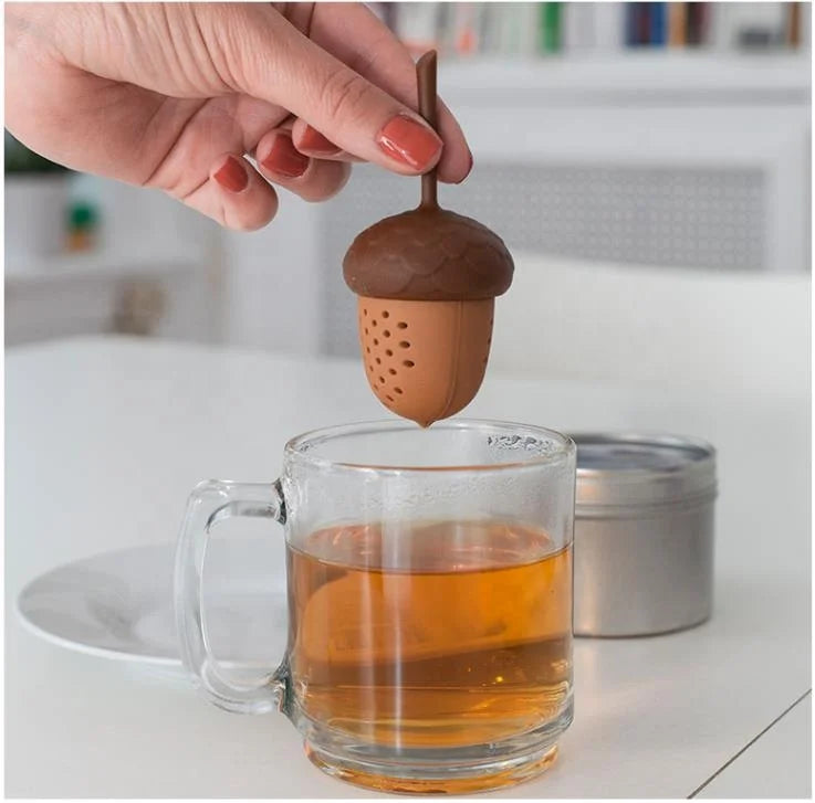ACORN Silicone Tea Infuser - Mini Reusable Tea Strainer Pinecone-shaped Loose Leaf Tea Steeper with Handle