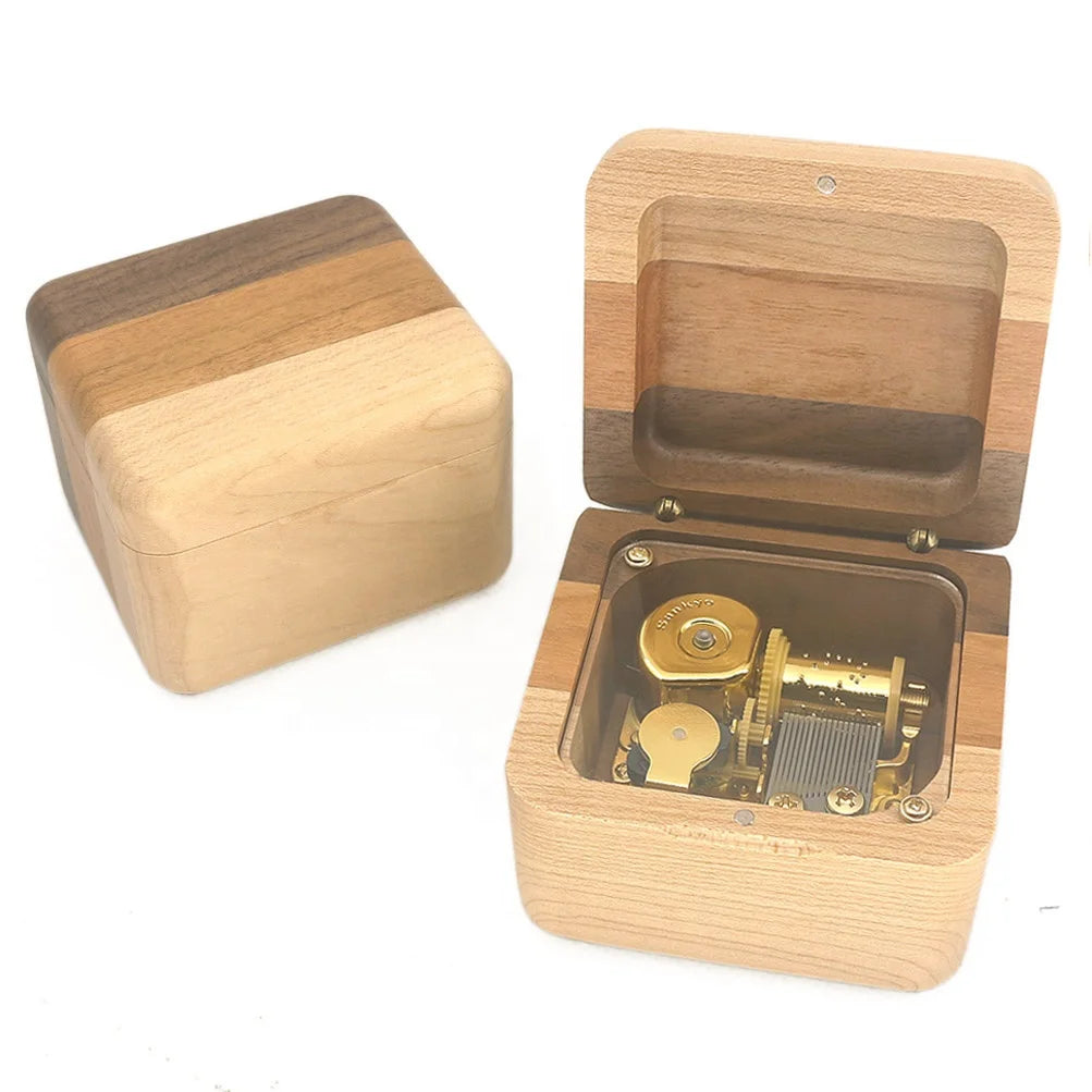 Wholesale Custom Stitching Walnut Wooden Sankyo Movement 18 Note Hand Cranked Music Box DIY Wedding Gift Factory Direct Sale