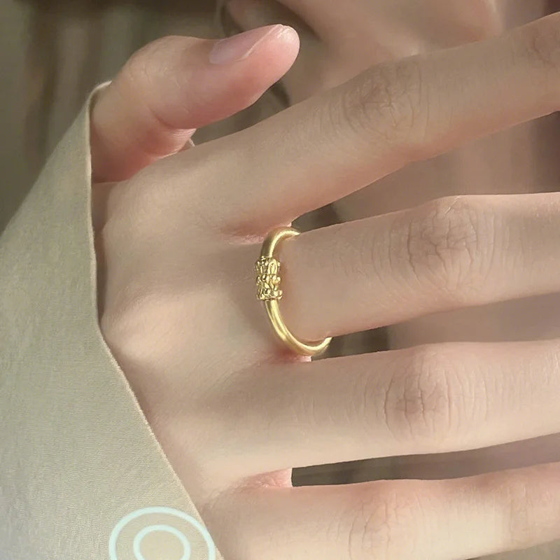 Anillo De Lotus Gold Plated Alloy Engagement Ring Simple Blessing Lotus Flower Ring for Women