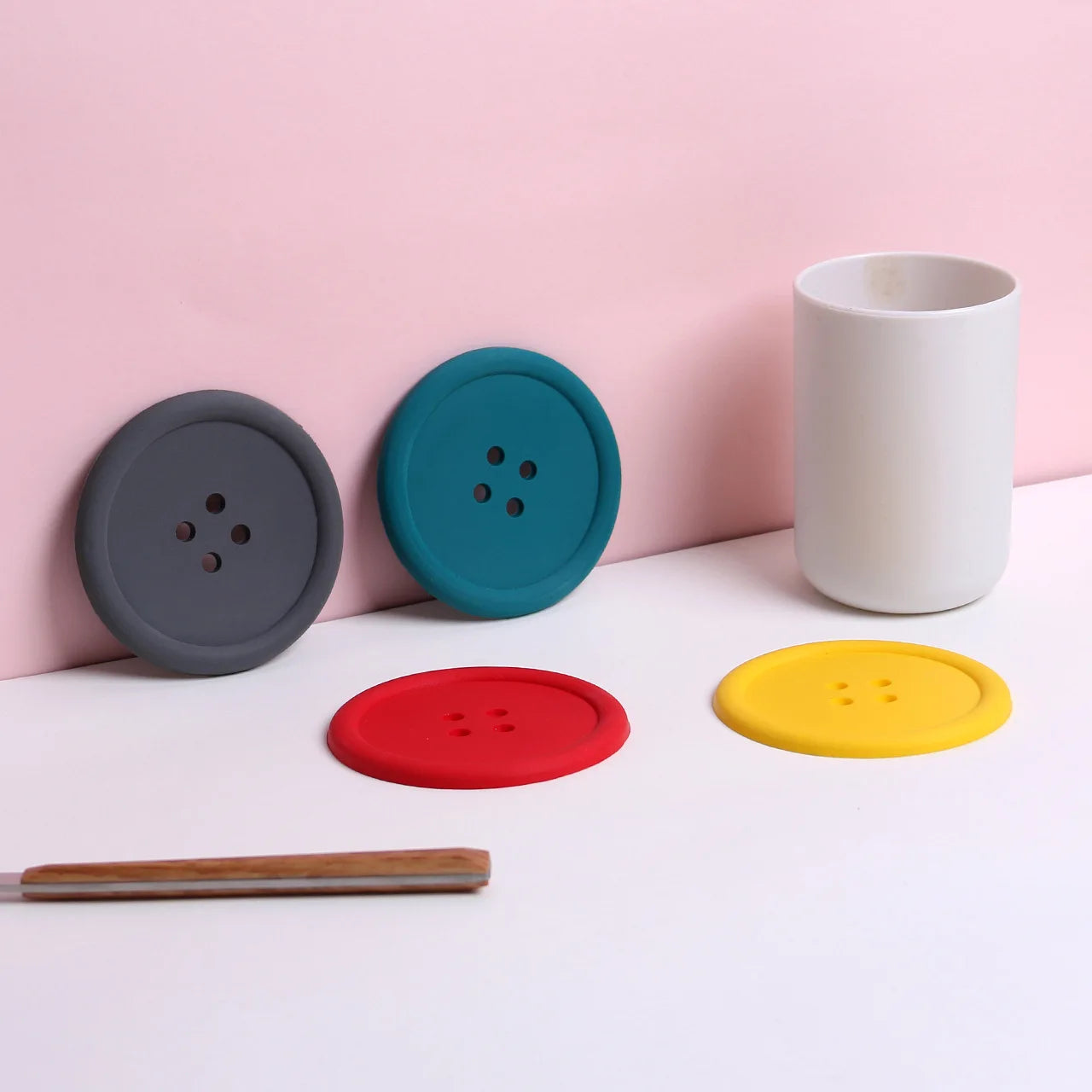 Perfect Soft Coaster Fits Any Size Drinking Glasses Round Silicone Coasters for Drinks