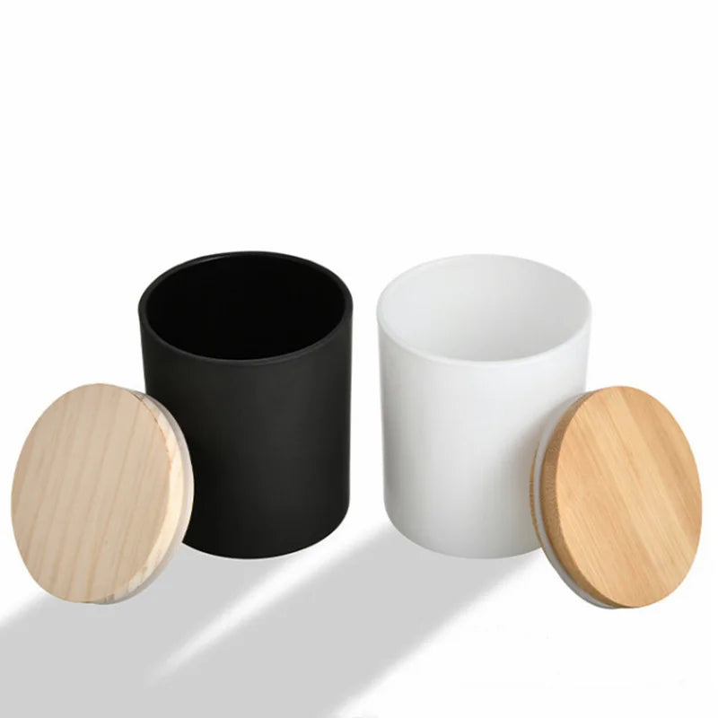Wholesale Custom Thick Glass Candle Containers with Golden Lids Eco-Friendly Matt Black Jar Candlestick Holders for Soy Candles