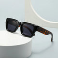 Private Label Fashion Sunglasses Women Fashion Popular Classic Shadow Sun Glasses Women Sun Shades Lunette De Soleil