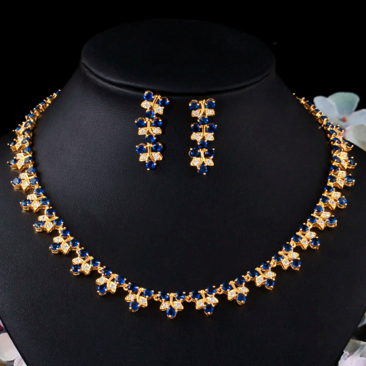 2pcs Royal Blue Cubic Zirconia Leaf Shape Bridal Party Choker Necklace and Earrings CZ Gold Plated Dubai Jewelry Set for Wedding