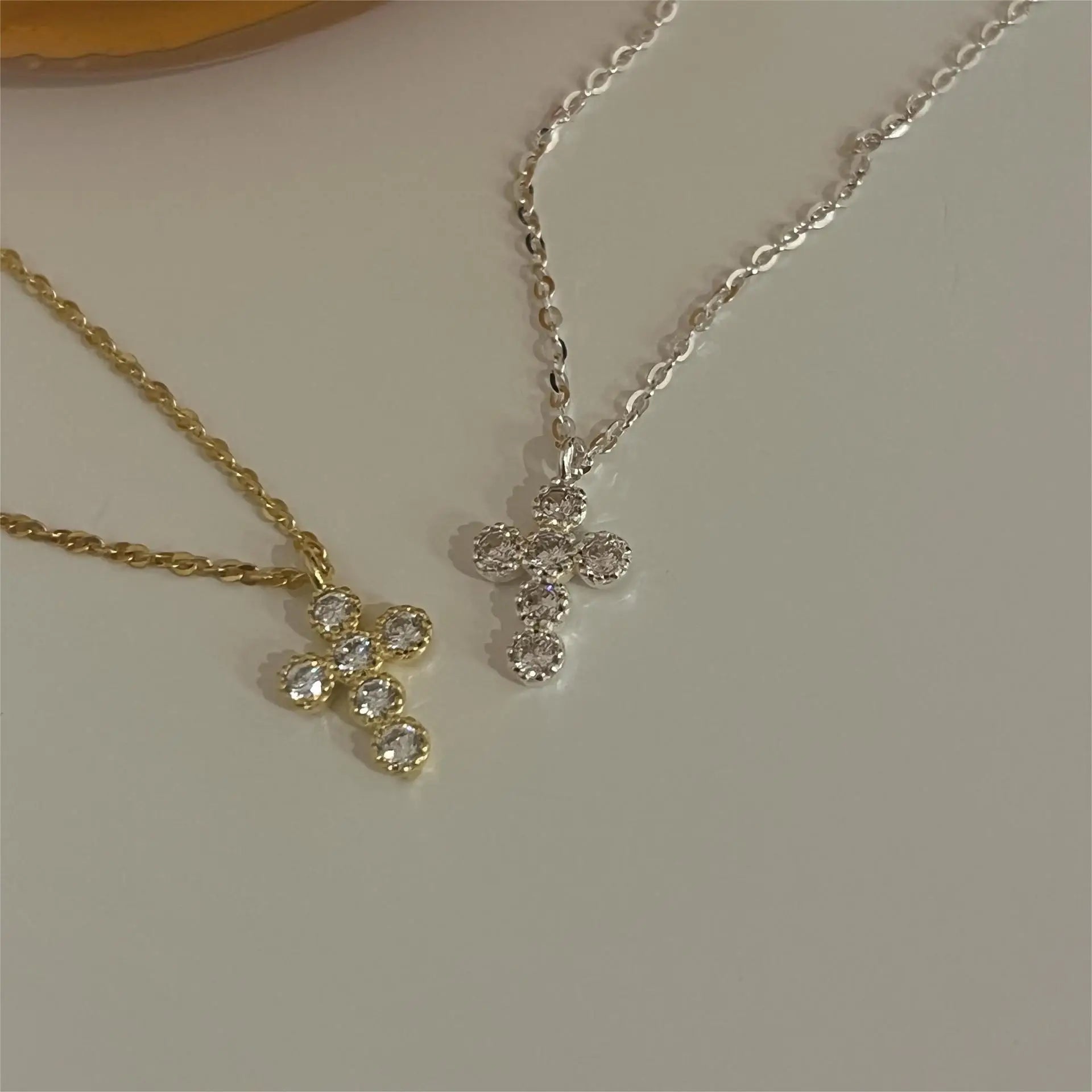 VIANRLA 925 Sterling Silver Cross Shaped Pendant White Zircon Necklace 18k Gold Plated Minimalist Women Jewelry Drop Shipping