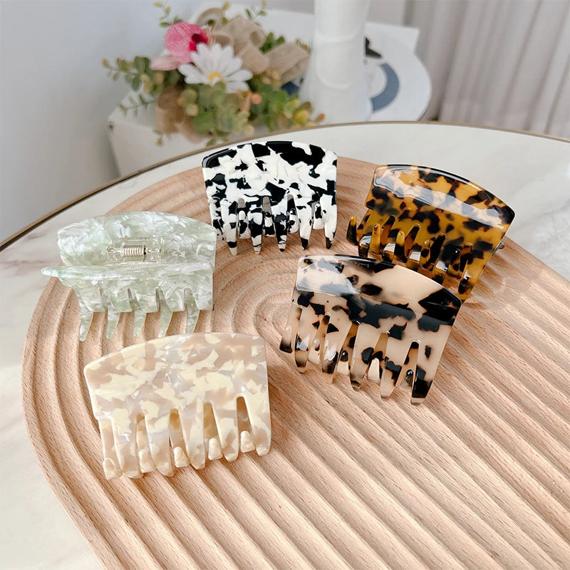 DOWELL 2022 New Fashion Hair Clips for Women Simple Geometric Clip Tortoiseshell Medium square Acetate Hair Claw Clip