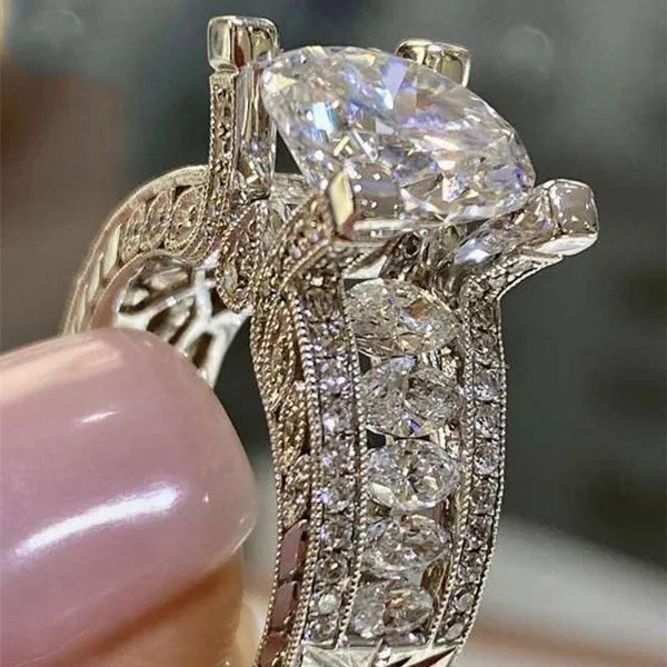 CAOSHI Custom Vintage Silver Plated Jewelry Zirconia Ring Imitate Diamond Wedding Engagement Band Rings for Woman Rings Jewelry